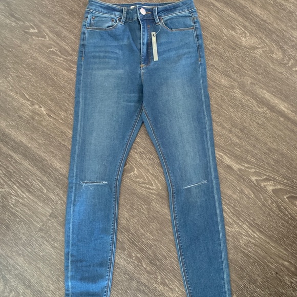 ASOS Jeans Brand New, Never Worn - Picture 1 of 3